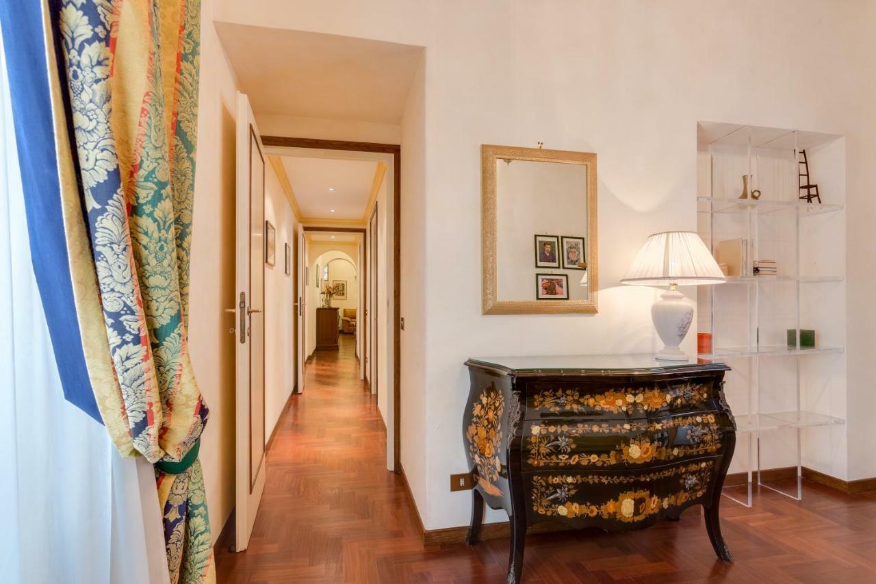 Vittoria Street Charming Apartment Rom